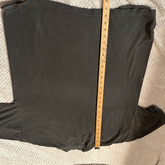 Bad Bunny Ultimo Tour Del Mundo Shirt “Last World Tour” Distressed Faded - Picture 9 of 11